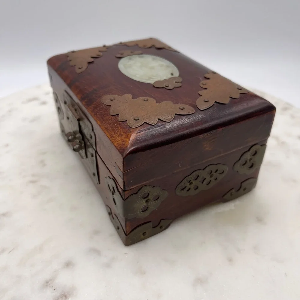 Vintage Chinese Carved Inlay Jewelry Box Shanghai Blue Silk Wooden‎